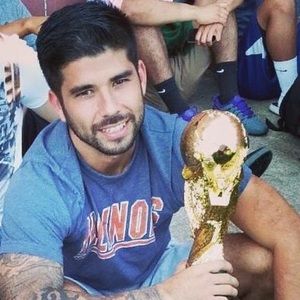 Meet your Posher, Jose